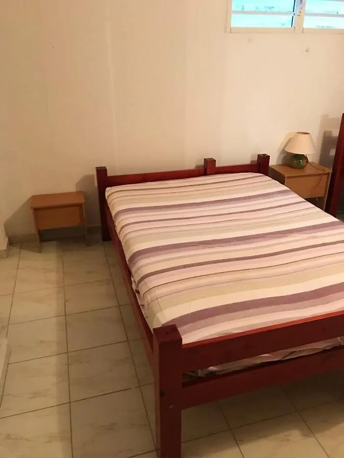 Appartement Confort A Sainte-Rose Avec Piscine Partagee