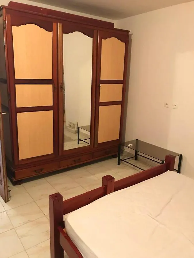 Apartment Appartement Confort A Sainte-Rose Avec Piscine Partagee
